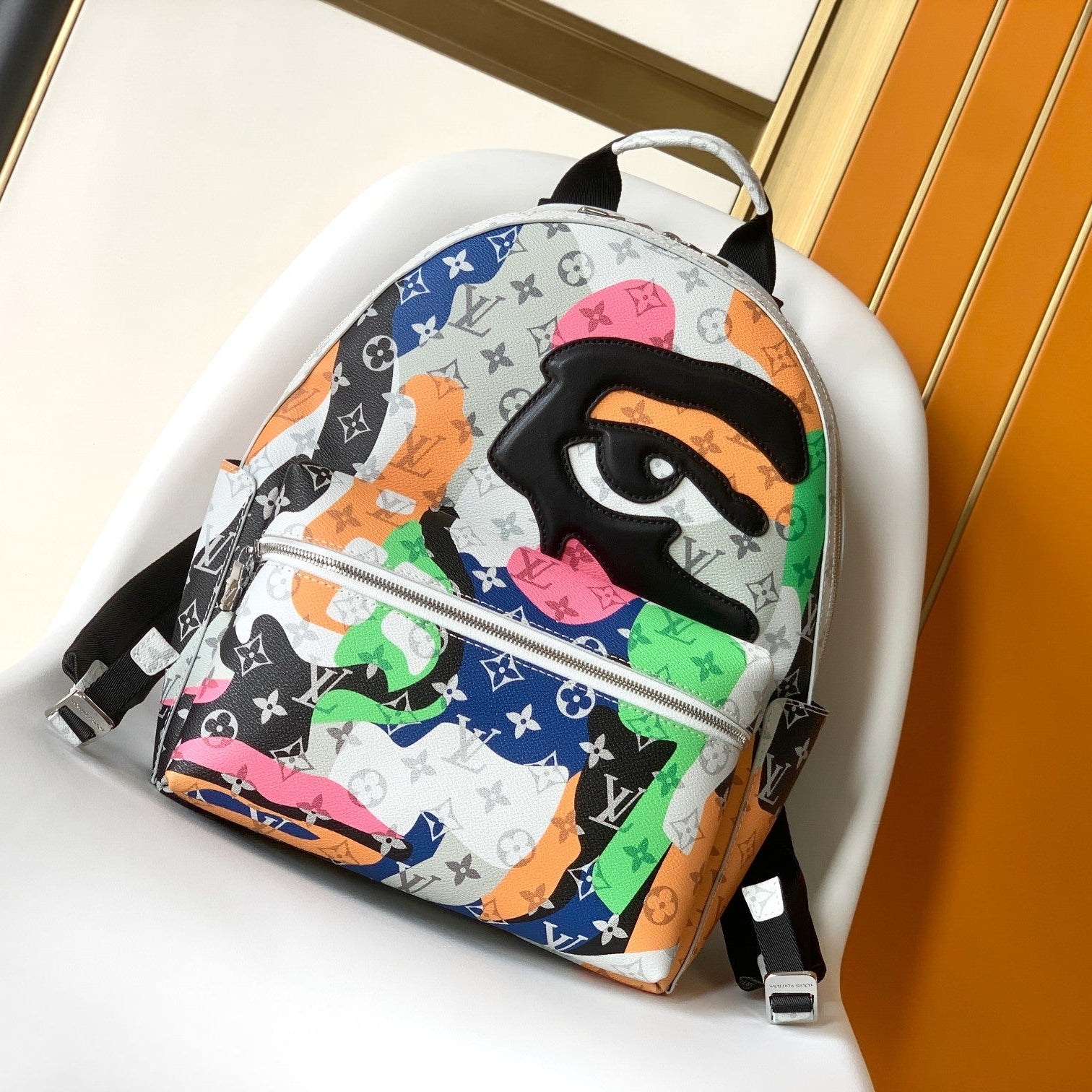 LV 26S DISCOVERY EYE BACKPACK 38 IN MULTICOLOR MONOGRAM CANVAS