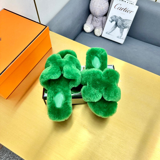 0RAN SHEARLING SANDALS LAWN GREEN