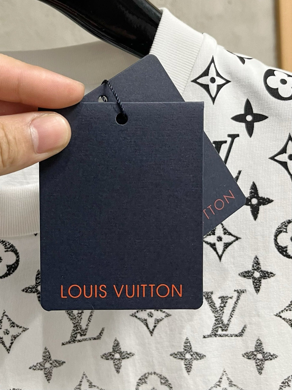 LV T-SHIRT IN WHITE MONOGRAM COTTON 238857