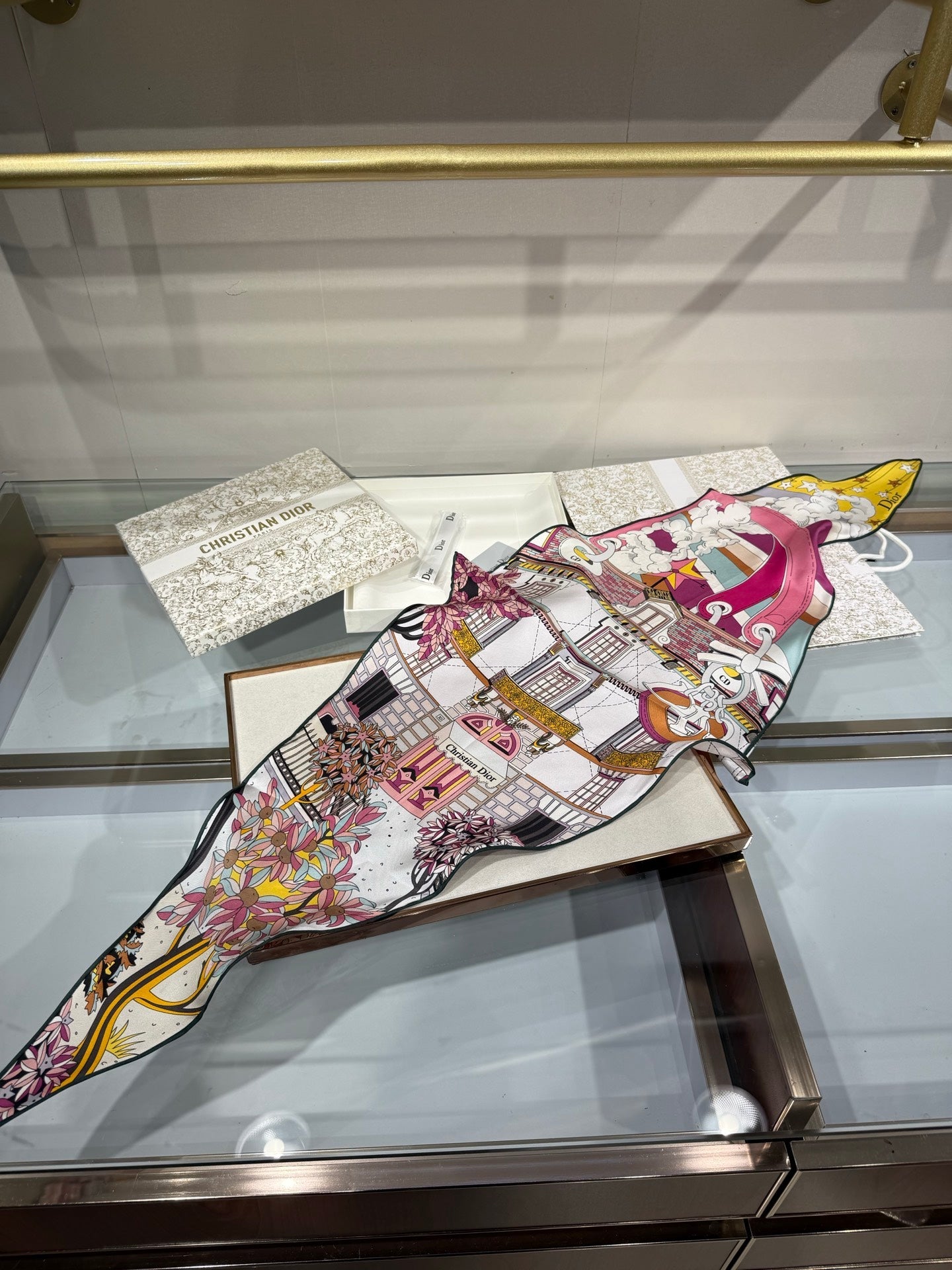 DIOR 26S SCARF 120CM IN SILK 307101
