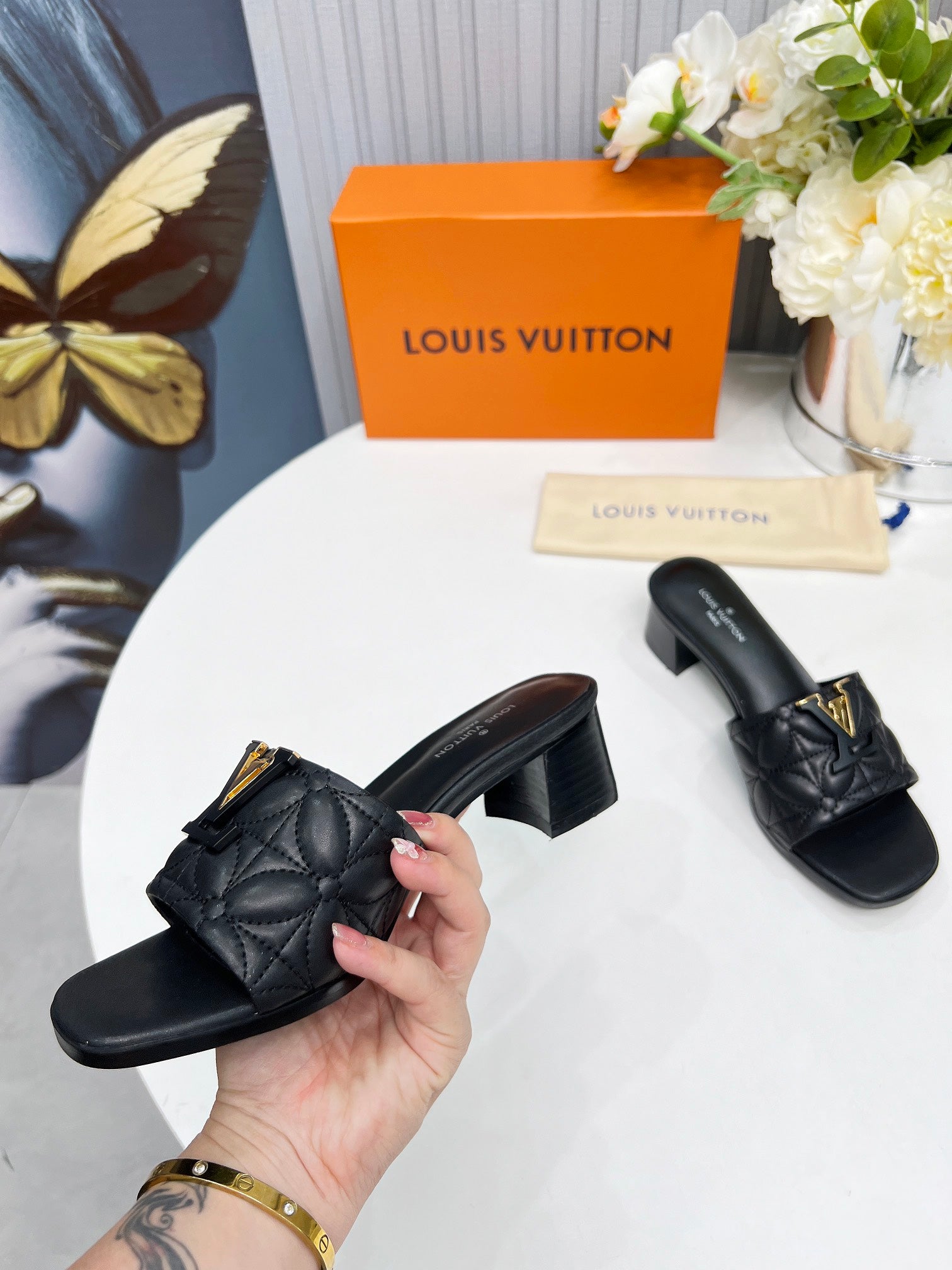 LV 26S MARE HIGH-HEELED MULE SANDALS IN BLACK CALFSKIN