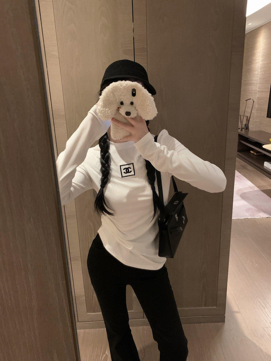 CHANEL 25S LONG SLEEVE T SHIRT STYLE 104