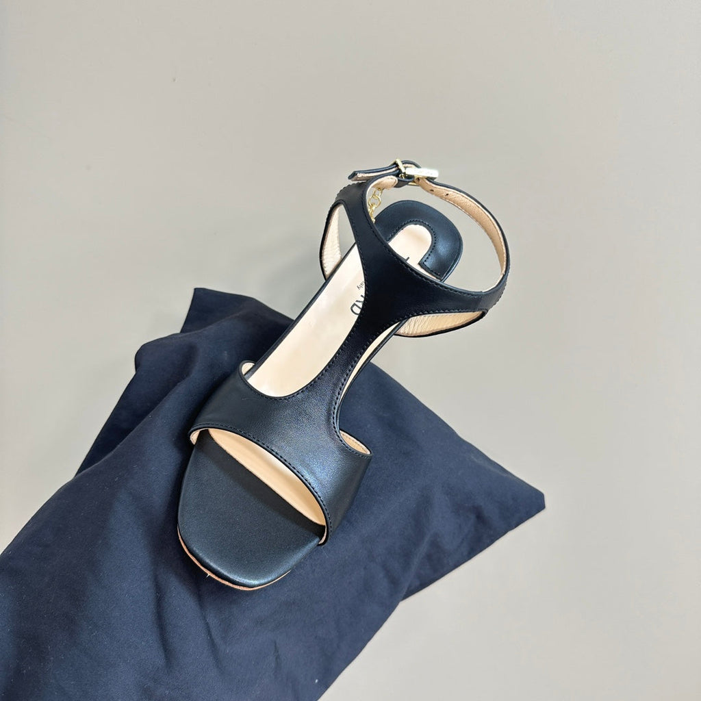 PADLOCK HIGH-HEELED SANDAL 10 CM IN BLACK CALFSKIN