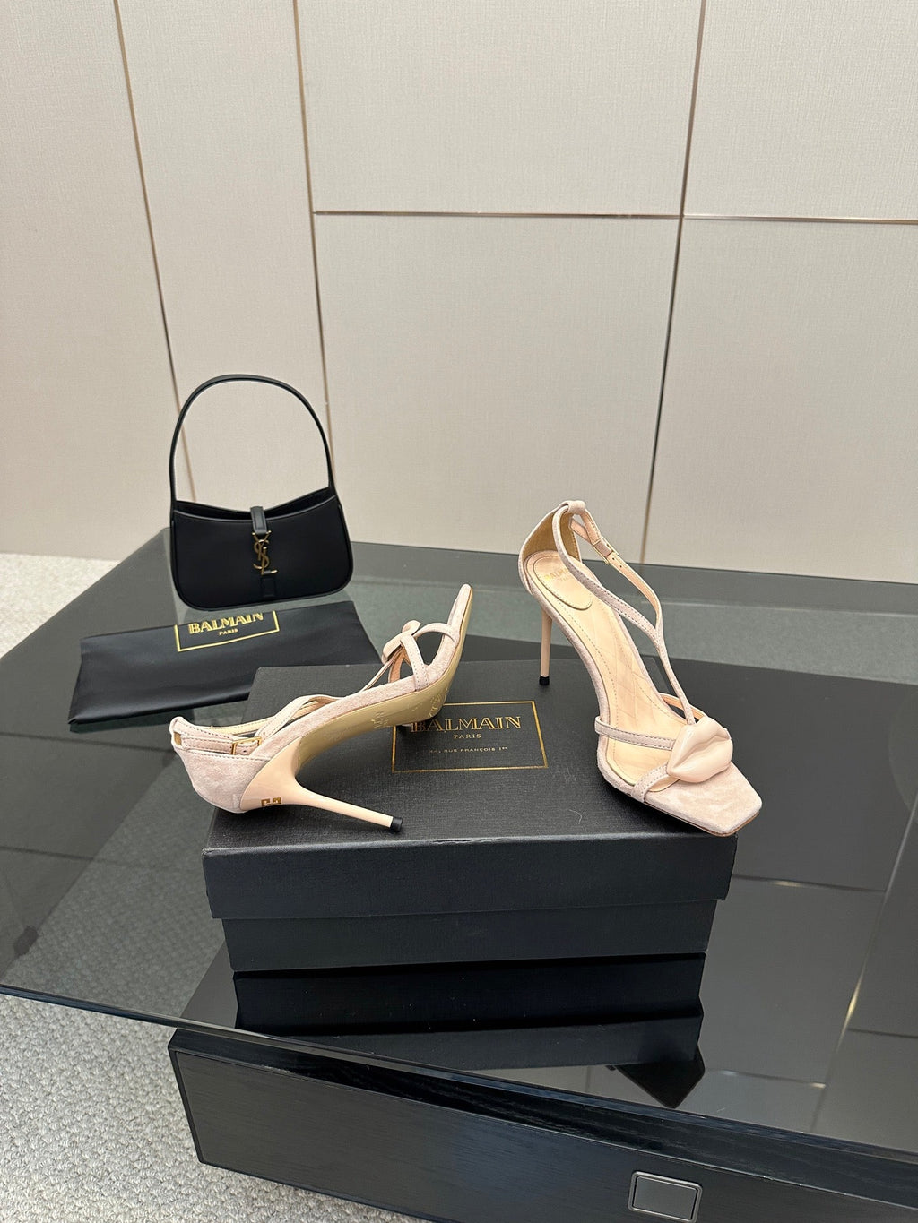 BALMAIN 25S LIPS SANDALS 10 IN BLUSH BEIGE SUEDE