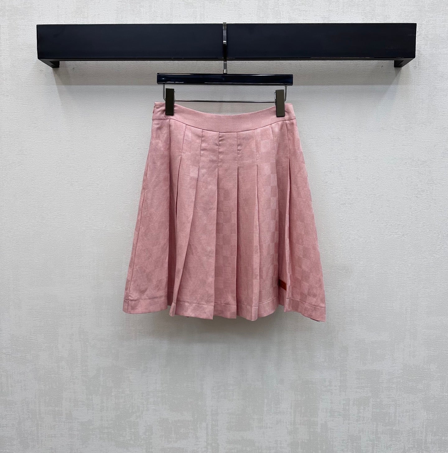 LV 26S TOP AND SKIRT SET STYLE 216