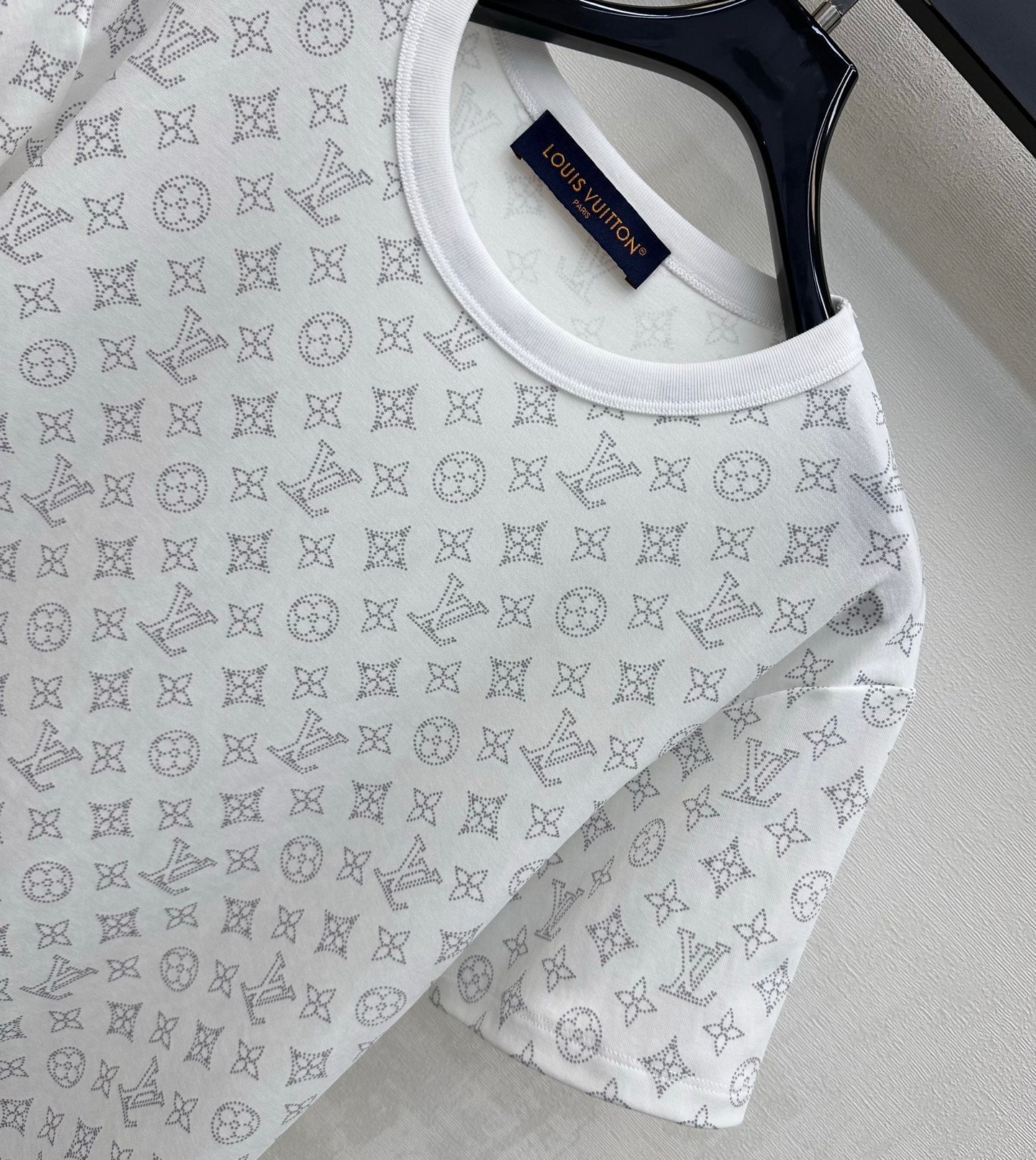 LV 26S T-SHIRT STYLE 177