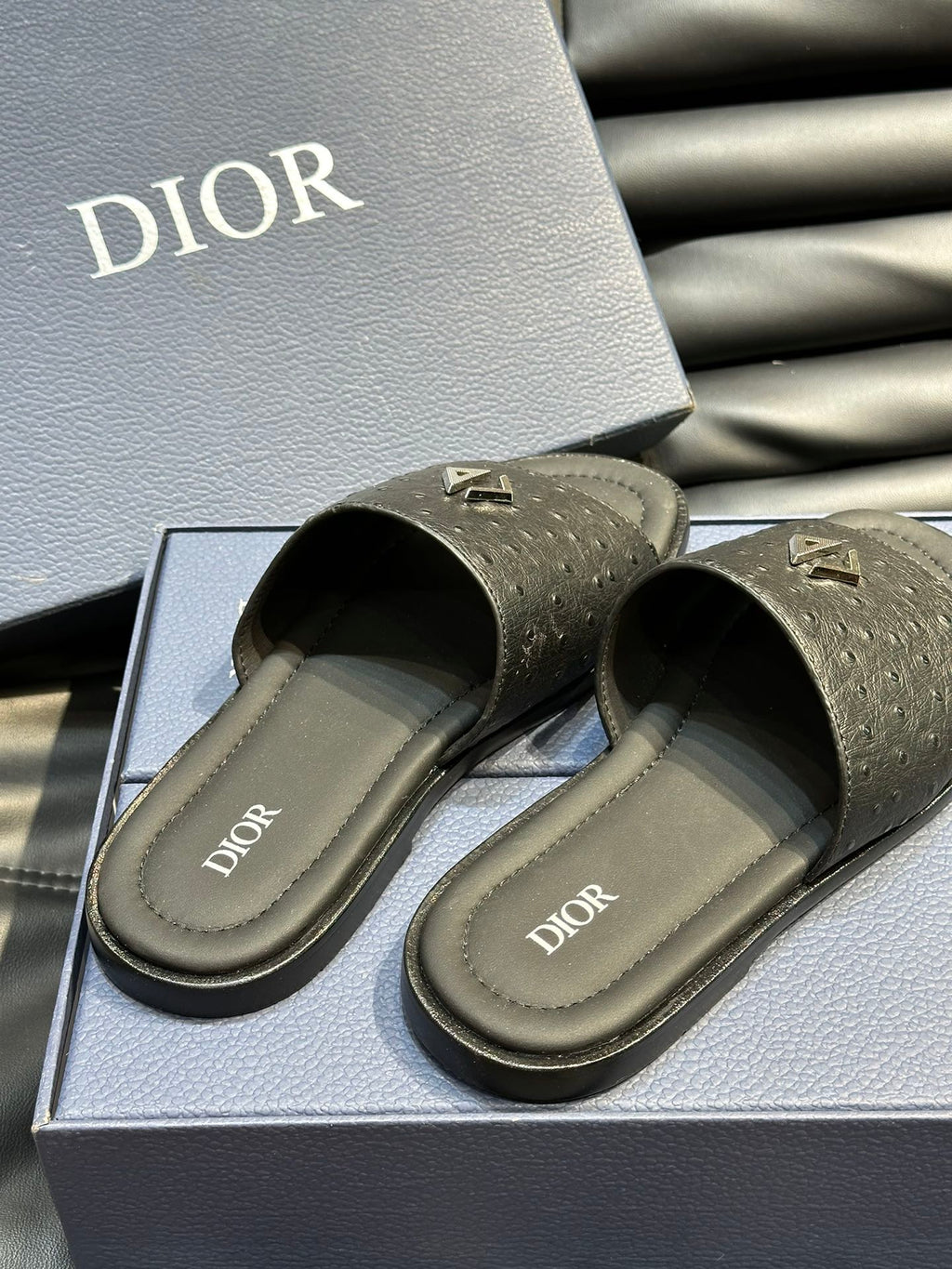 CD ALIAS SUMMER SLIPPER BLACK CALFSKIN