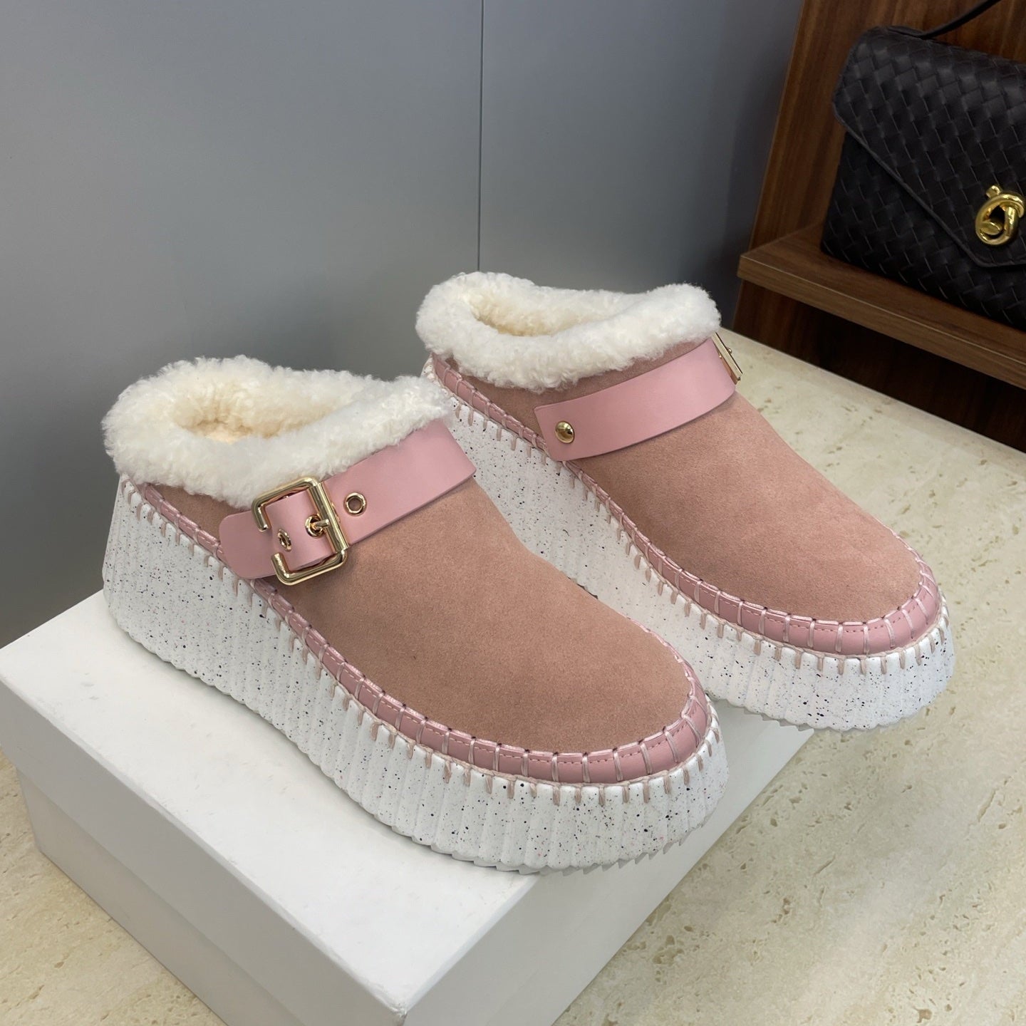 CHLOÉ 26S FUR-LINED WEDGE MULES IN LIGHT PINK SUEDE