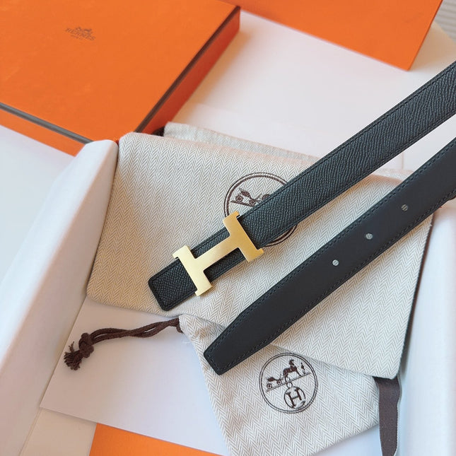 MINI H BELT BUCKLE & REVERSIBLE BLACK LEATHER STRAP 24 MM GOLD HARDWARE