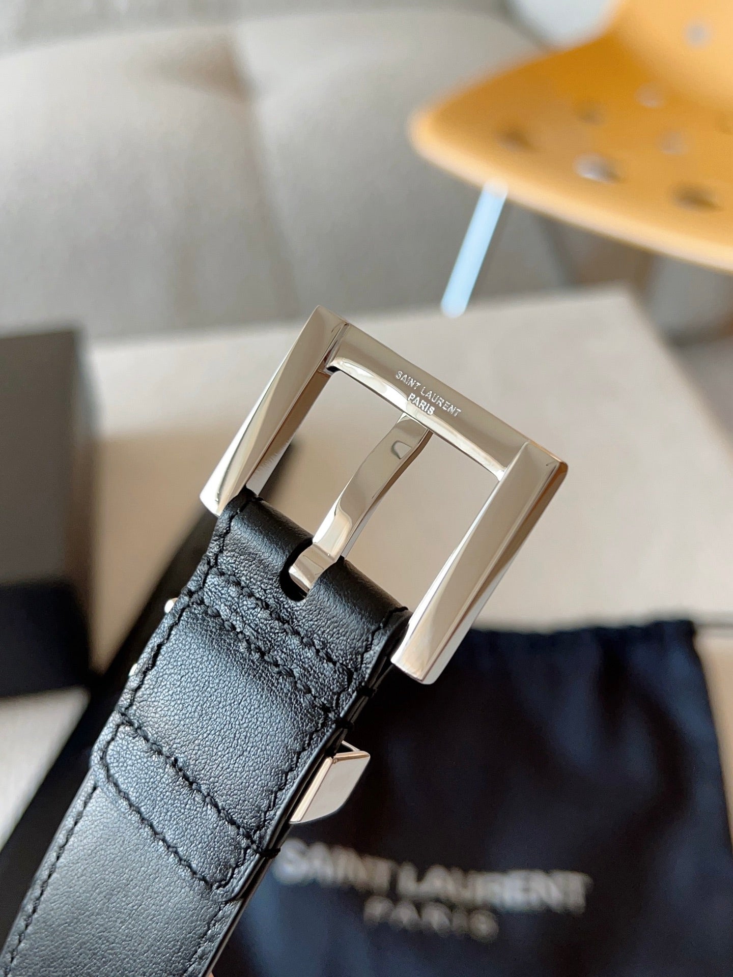 YSL 25S BELT 20 MM IN BLACK CALFSKIN 588784