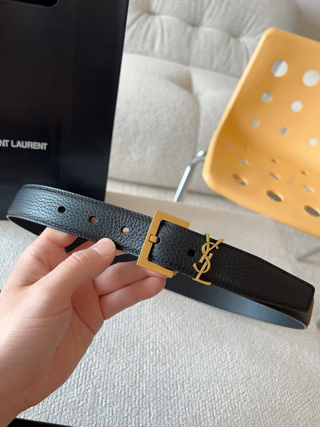 YSL 25S BELT 30 MM IN BLACK CALFSKIN 571015