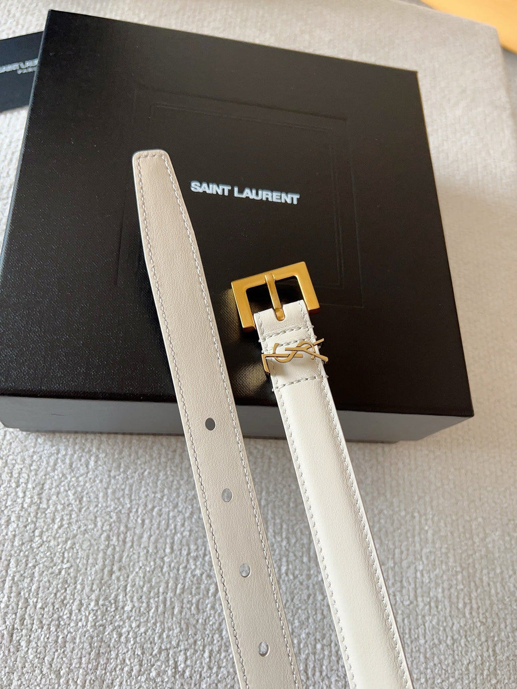 YSL 25S BELT 20 MM IN CREAM WHITE CALFSKIN 571017