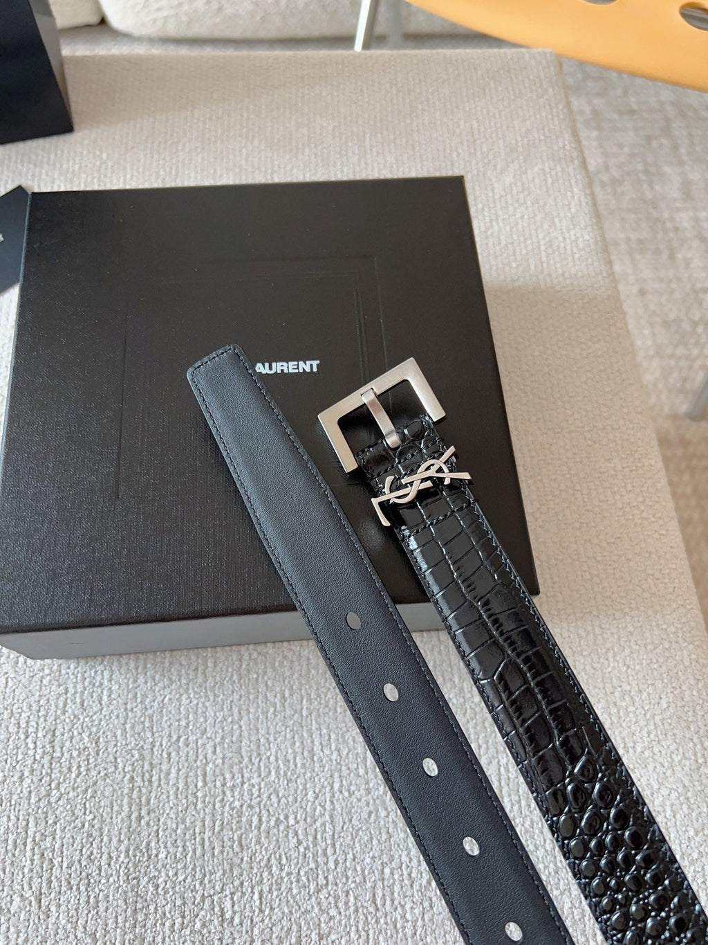 YSL 25S BELT 30 MM IN BLACK CALFSKIN SNAKE-EMBOSSED 571010
