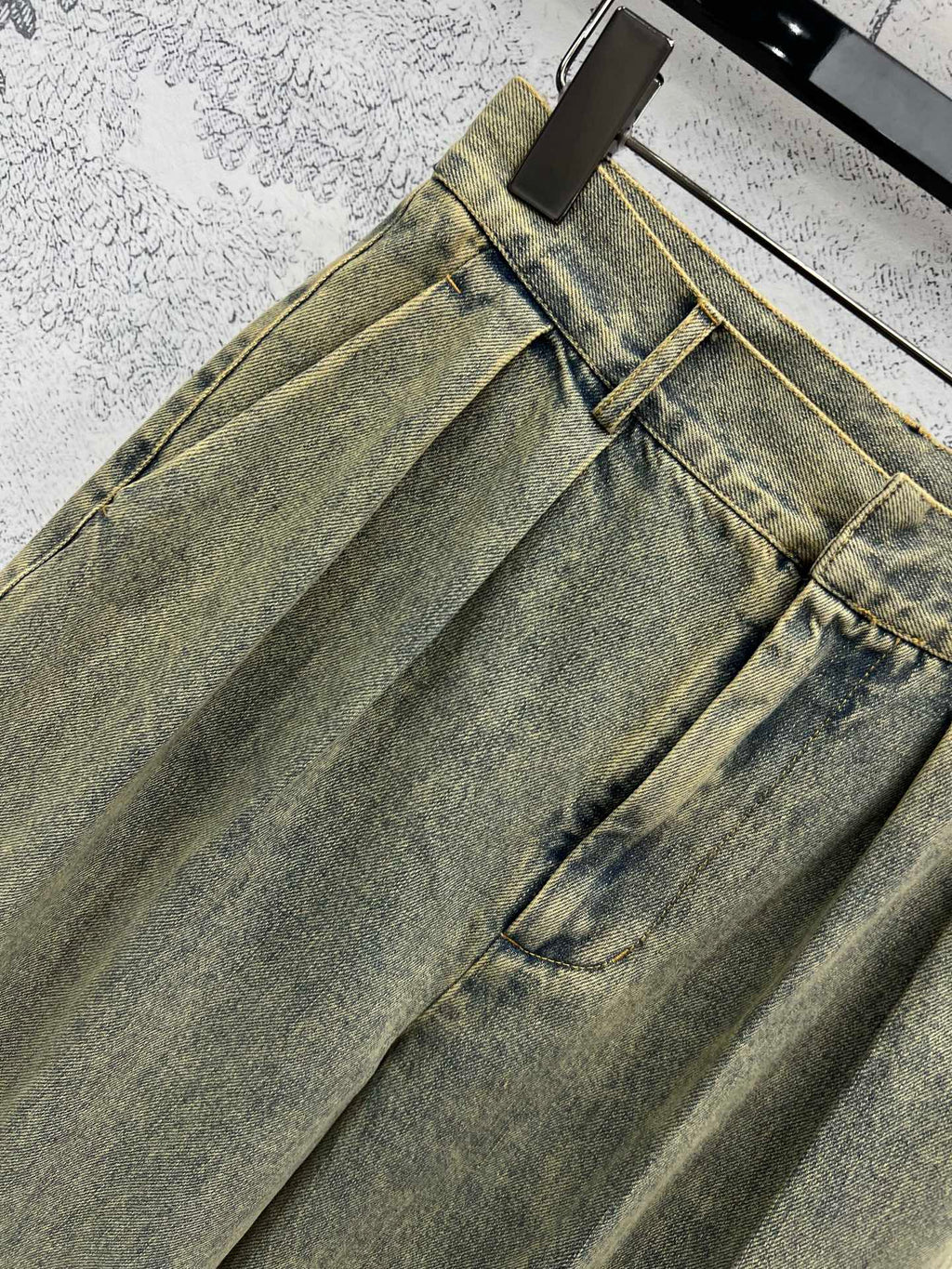 Loewe 25 Wide-leg Jeans Light Green-yellow Cotton