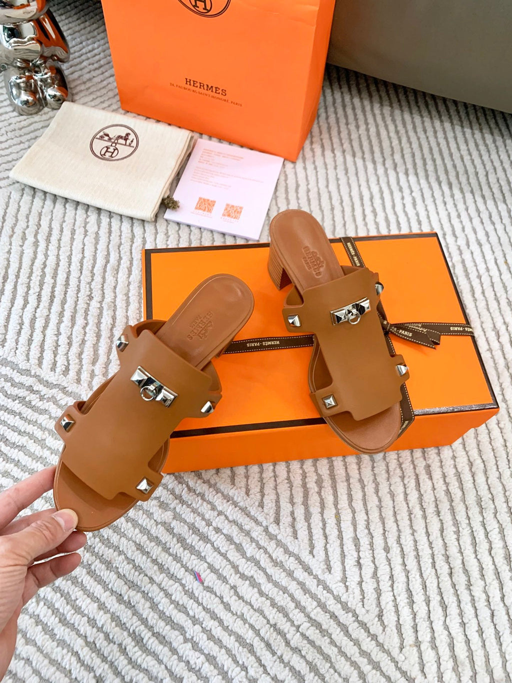 INVINCIBLE 50 SANDAL IN BRONZE BROWN CALFSKIN
