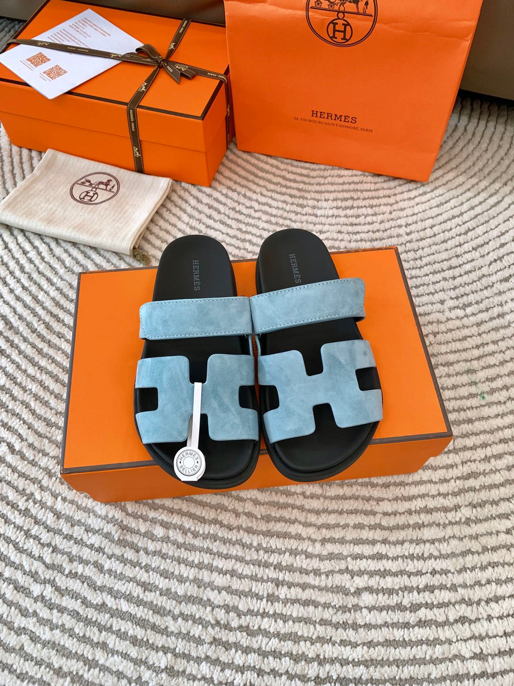 HM CHYPRE SANDAL IN LIGHT BLUE SUEDE