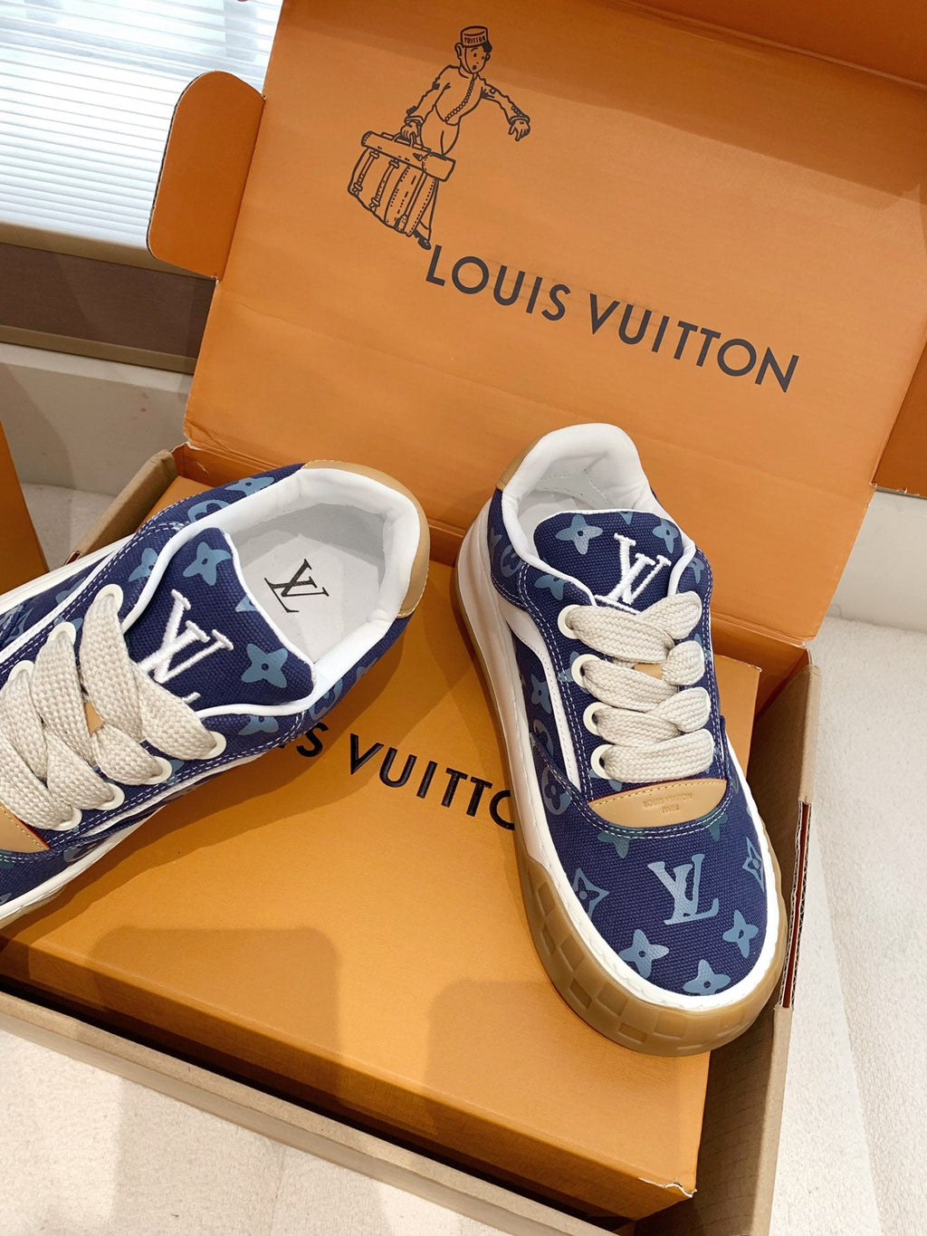 LV 26S TILTED SNEAKERS IN DARK BLUE MONOGRAM CANVAS