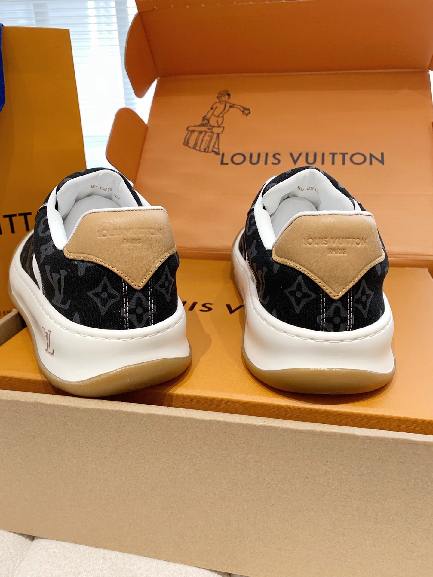 LV 26S TILTED SNEAKERS IN BLACK MONOGRAM CANVAS