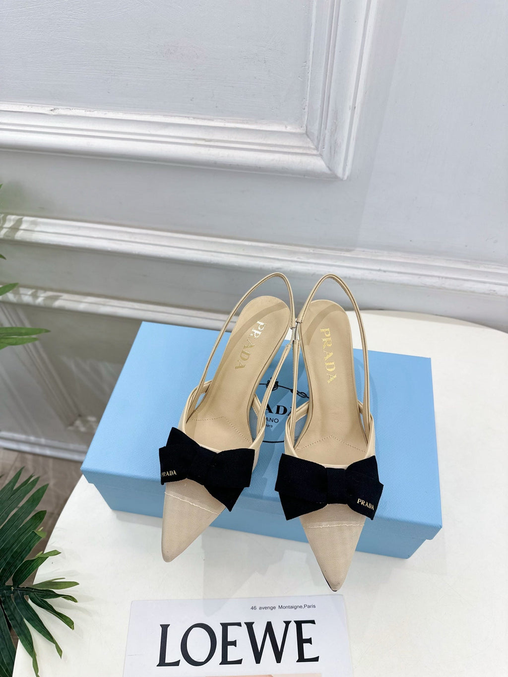 PRADA 26S POINTED-TOE SLINGBACK HEELS 75MM IN BEIGE MESH WITH BLACK BOW