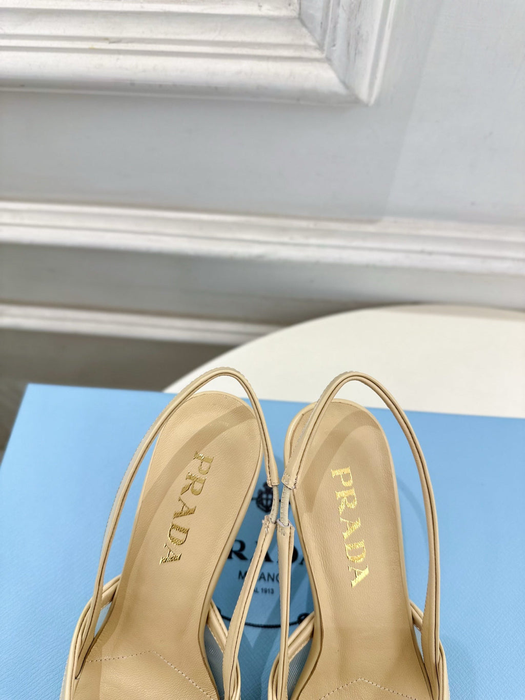 PRADA 26S POINTED-TOE SLINGBACK HEELS 75MM IN BEIGE MESH WITH BLACK BOW