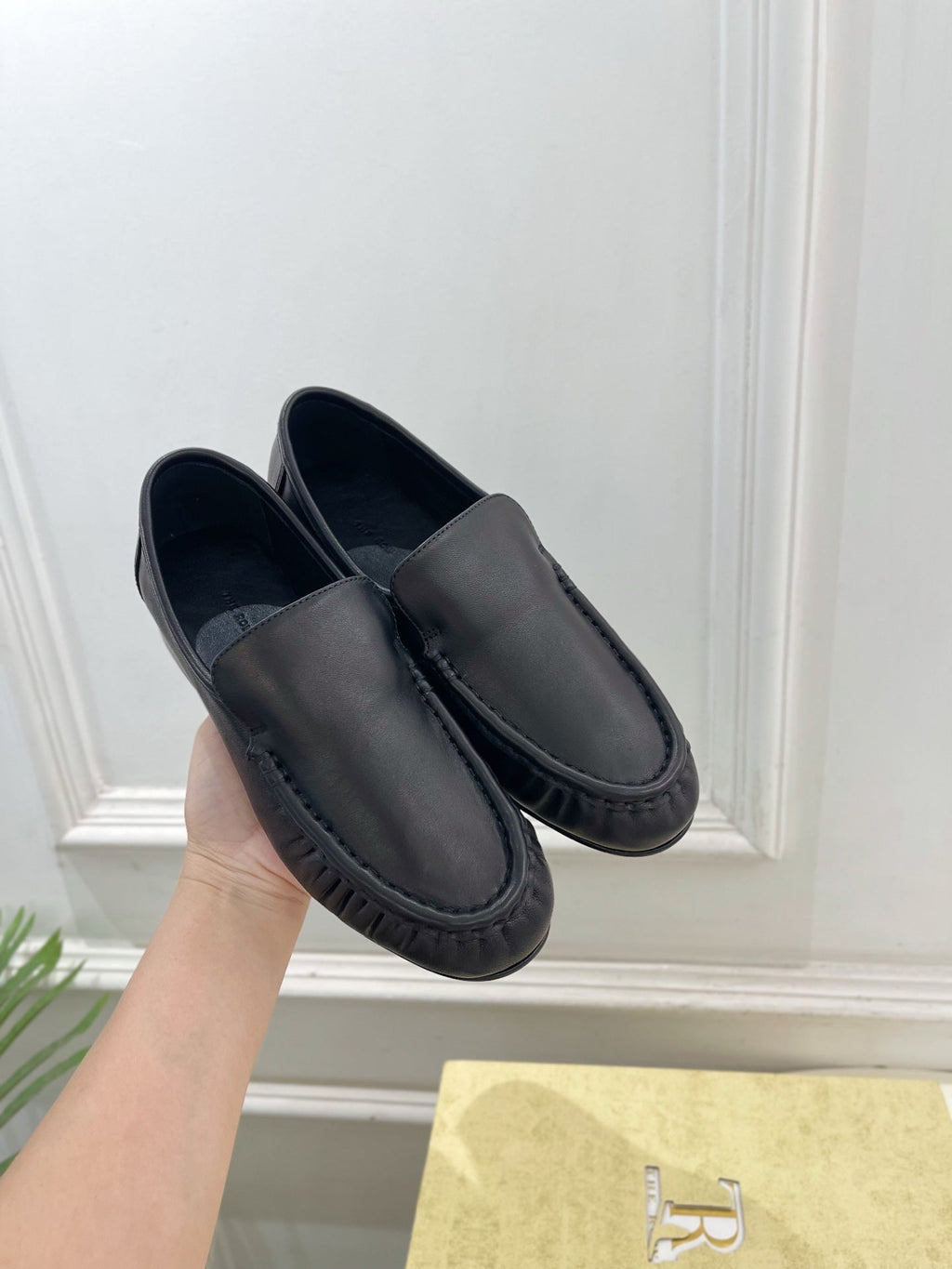 THE ROW 26S MOCCASIN LOAFERS 20MM IN BLACK CALFSKIN